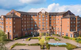 Doubletree By Hilton Dartford Bridge